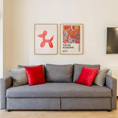 Ampi Monolocali In Via Pirandello - Washington *